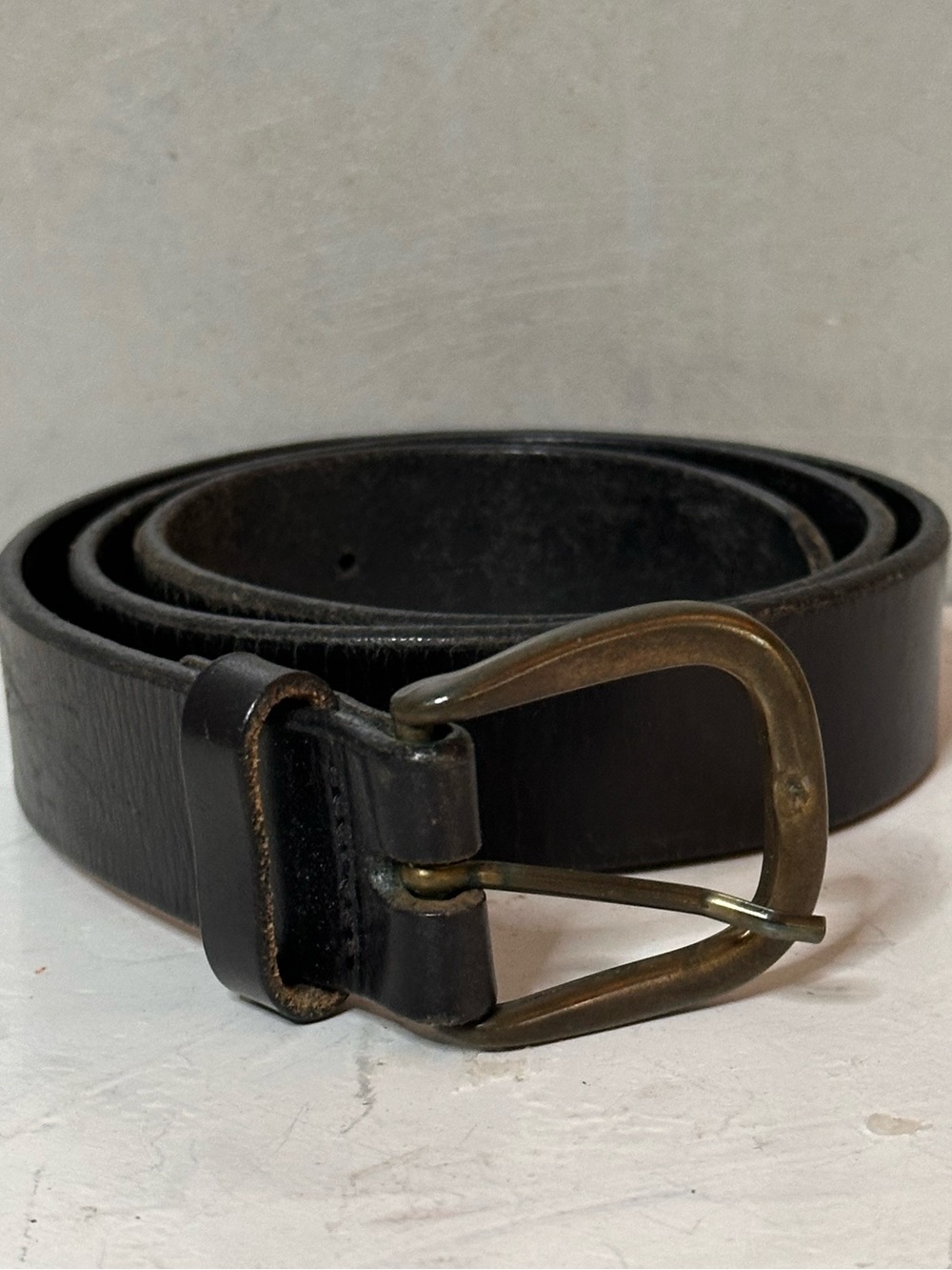 VINTAGE GAP LEATHER BLACK BELT SIZE 30
